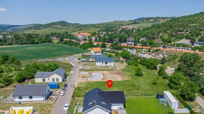 Prodej, Pozemek k bydlení, Píšťany