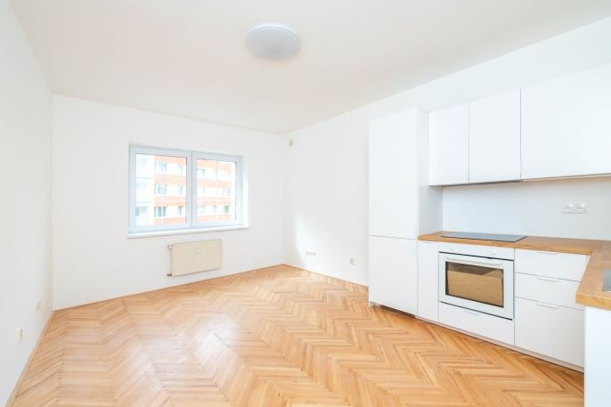 Pronájem, Byt 2+kk, Praha