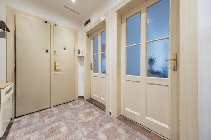 Prodej, Byt 2+kk, Praha