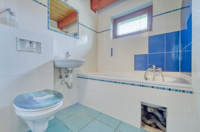 Prodej, Chalupa, Čím