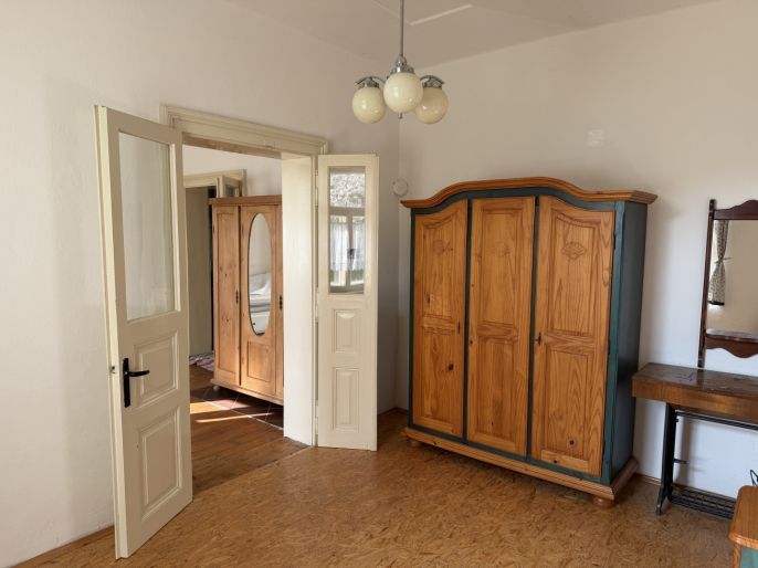 Pronájem, Byt 2+1, Leština