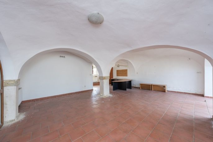Prodej, Obchod a služby, Církvice