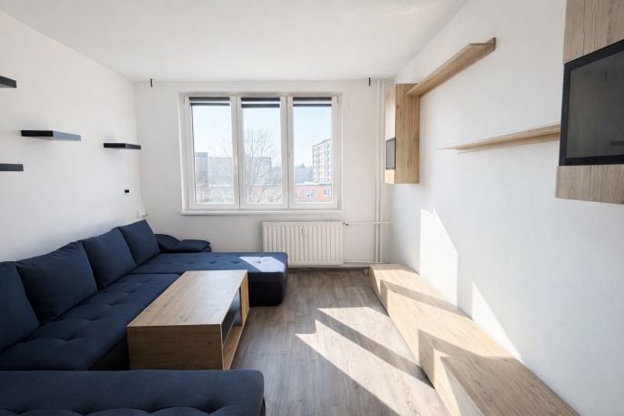 Pronájem, Byt 2+1, Louny