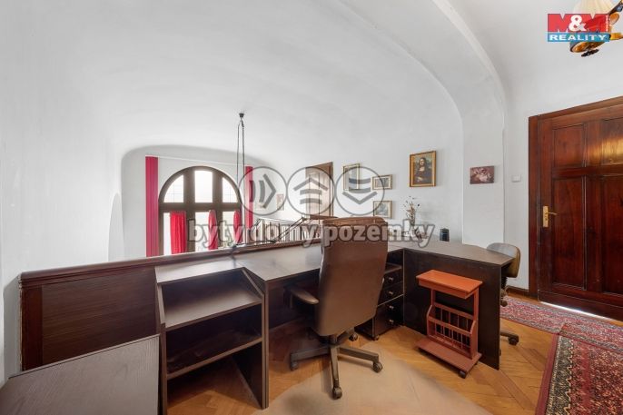 Prodej, Byt 4+1, Děčín