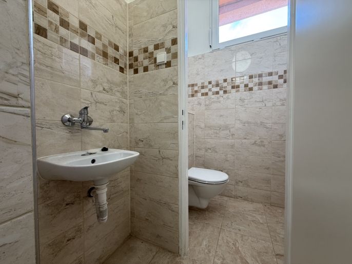 Pronájem, Obchod a služby, Karviná