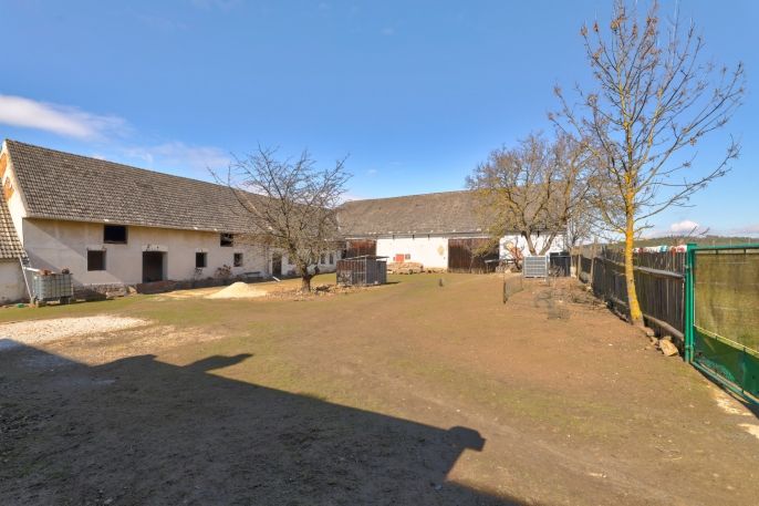 Prodej, Zemědělská usedlost, Dražíč