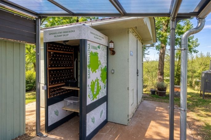 Prodej, Vinný sklep, Chvalovice