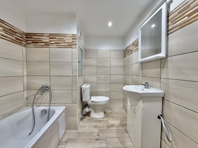 Pronájem, Byt 2+kk, Děčín