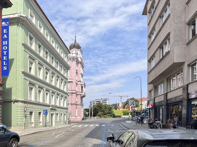 Pronájem, Byt 1+kk, Praha