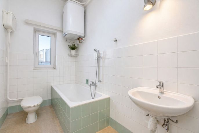 Prodej, Byt 1+1, Hronov