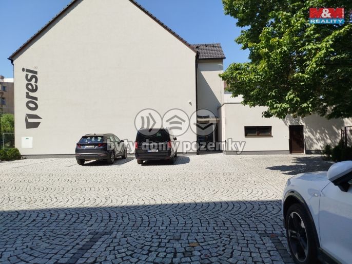 Pronájem, Byt 2+kk, Chomutov