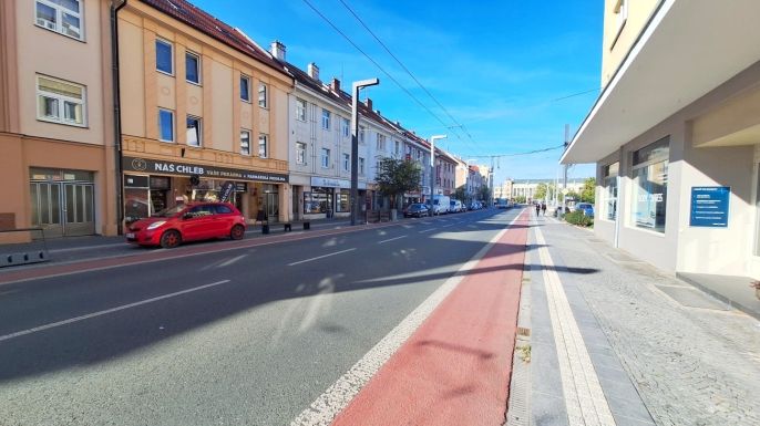Pronájem, Obchod a služby, Hradec Králové