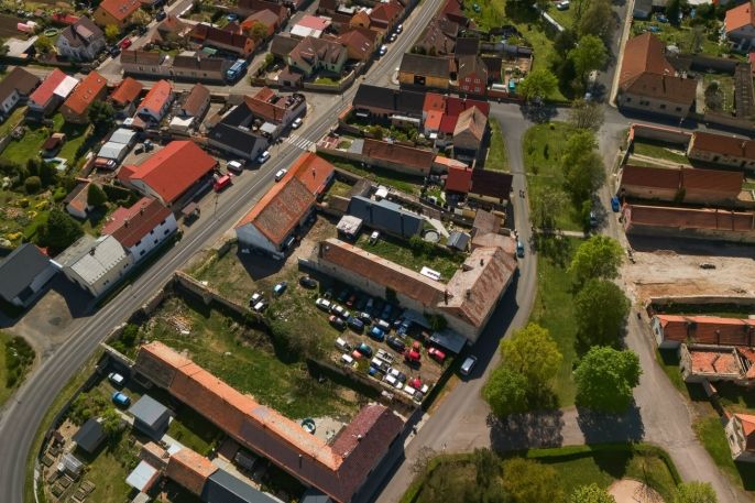 Prodej, Obchodní objekt, Veltěže