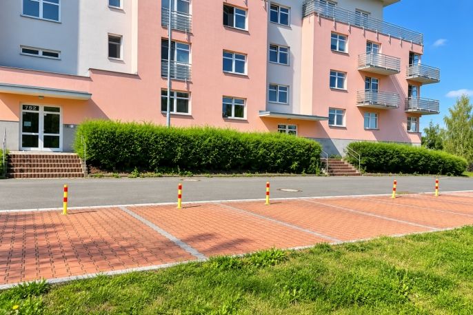 Pronájem, Garážové stání, Pardubice