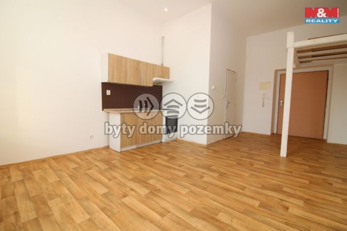 Pronájem, Byt 1+kk, Česká Lípa