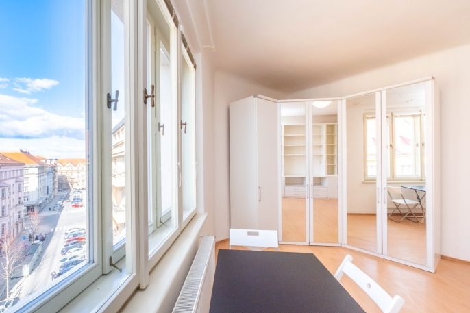 Pronájem, Byt 1+kk, Praha