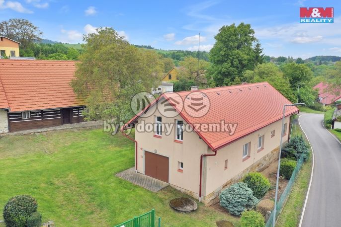 Prodej, Zemědělská usedlost, Borek