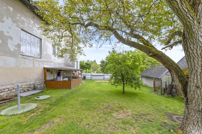 Prodej, Obchod a služby, Žlebské Chvalovice