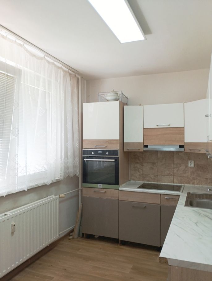 Pronájem, Byt 3+1, Jablonec nad Nisou