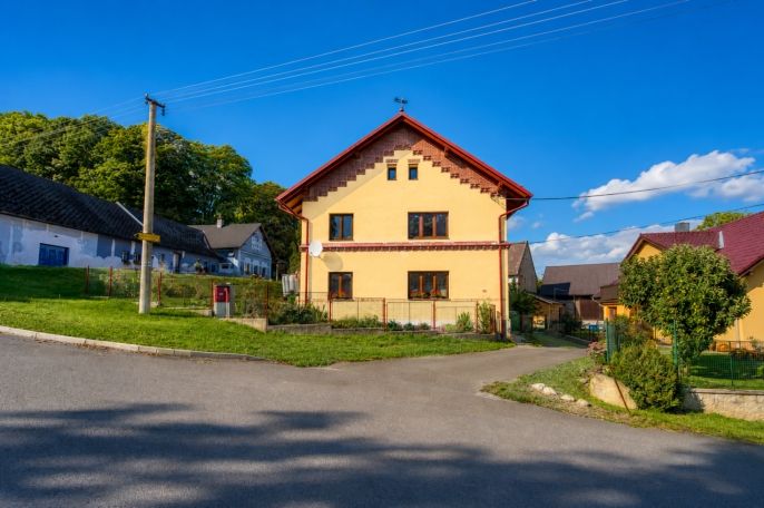 Pronájem, Rodinný dům, Dlažov