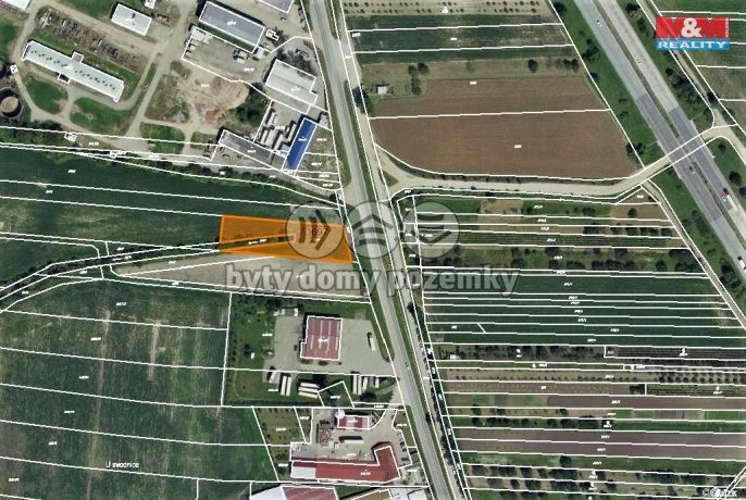 Prodej, Komerční pozemky, Starovičky