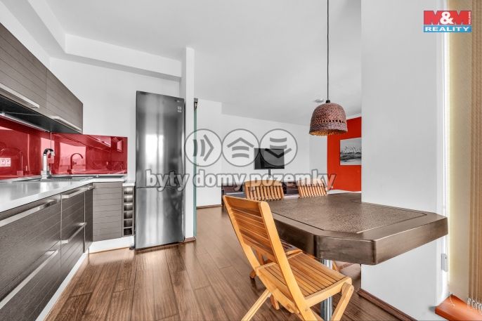 Pronájem, Byt 2+kk, Pardubice