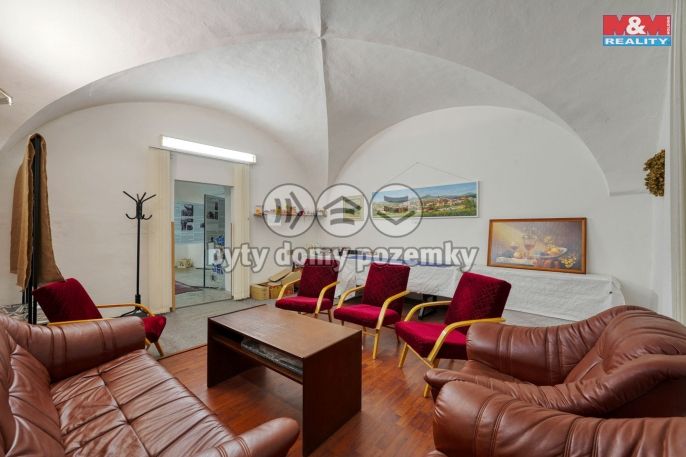 Pronájem, Obchod a služby, Žatec