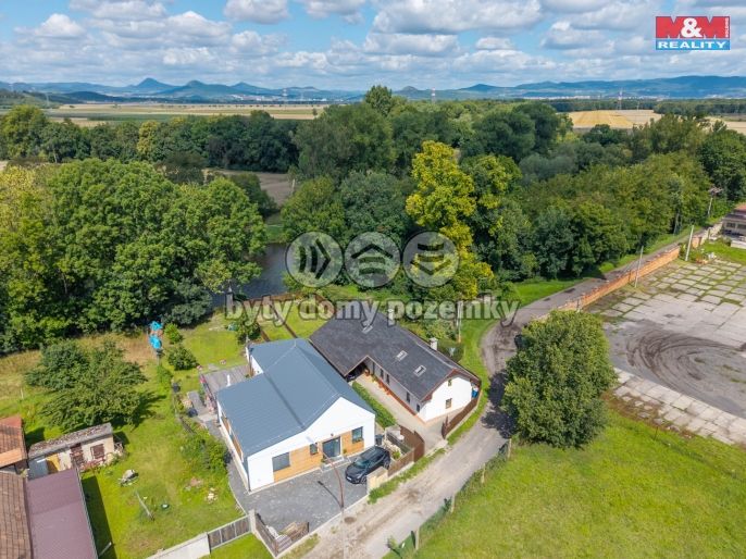 Prodej, Rodinný dům, 148 m², Doksany