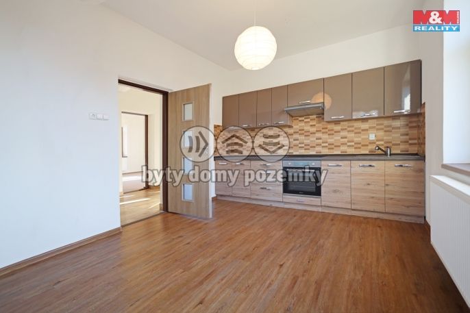 Prodej, Nájemní dům, Ostrov