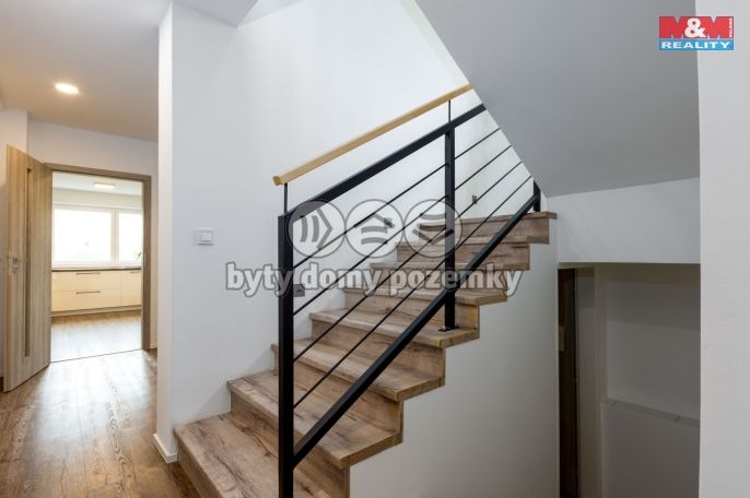 Prodej, Rodinný dům, Hrabyně