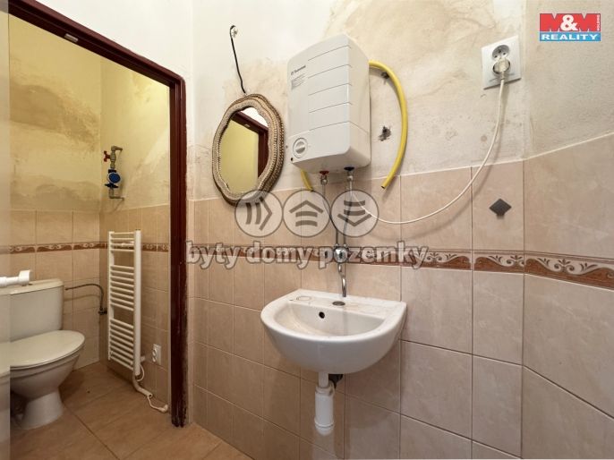 Pronájem, Obchod a služby, Karlovy Vary