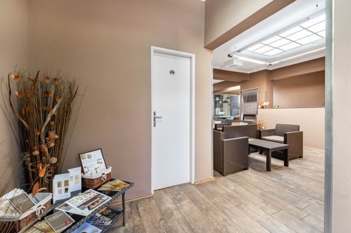 Pronájem, Obchod a služby, Praha