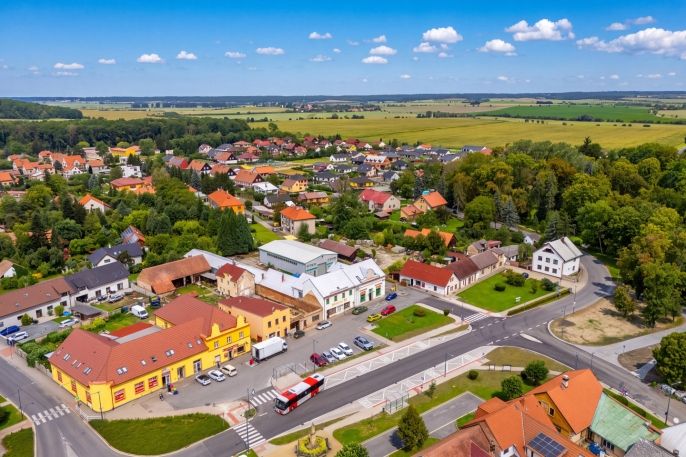 Pronájem, Obchodní objekt, Křinec