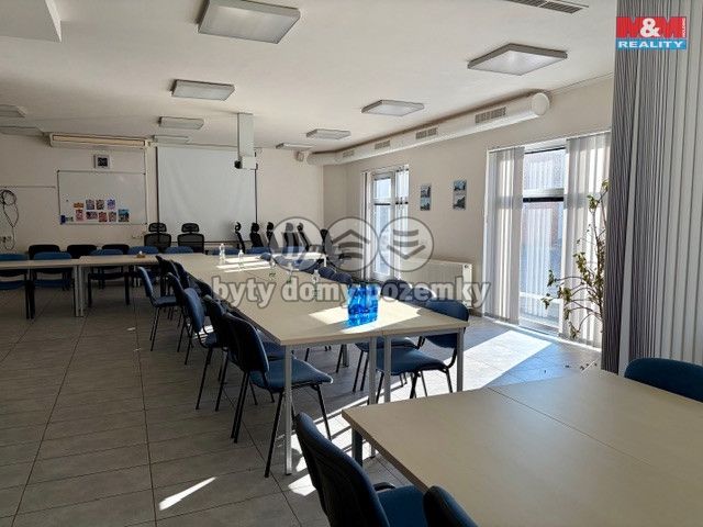 Pronájem, Kancelářský prostor, Pardubice