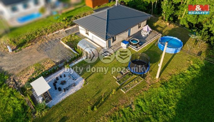 Prodej, Rodinný dům, 89 m², Semily
