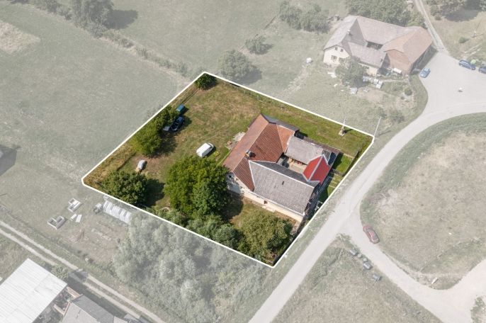 Prodej, Zemědělská usedlost, Luková