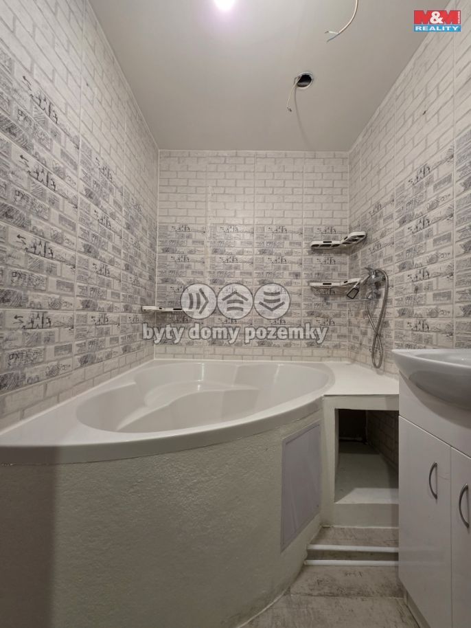 Pronájem, Byt 3+1, Stráž pod Ralskem