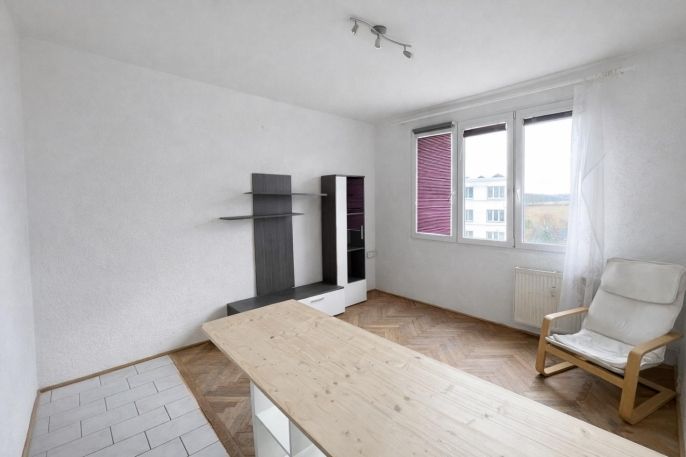 Pronájem, Byt 1+kk, Bezdružice