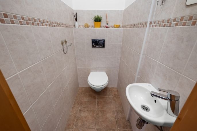 Prodej, Rodinný dům, Pchery