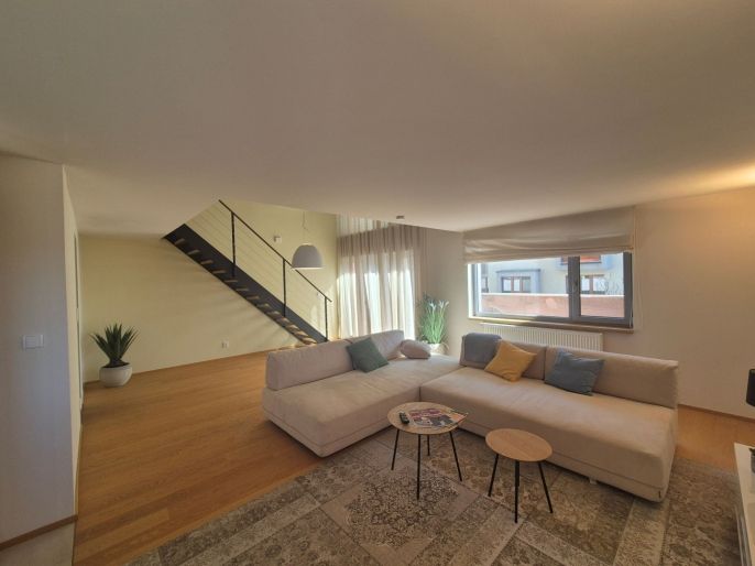 Pronájem, Byt 3+kk, Beroun