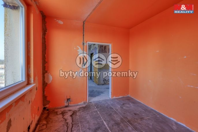 Pronájem, Byt 4+1, Rovná