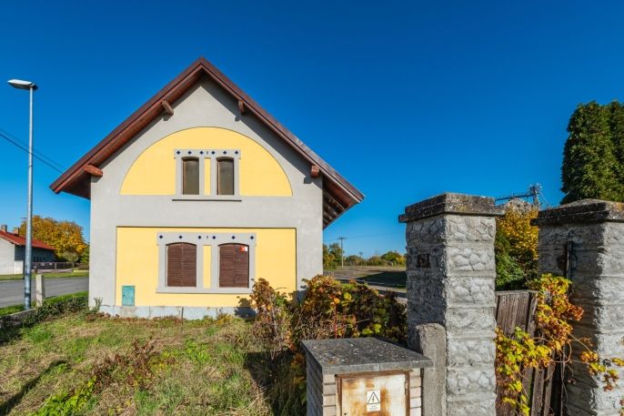 Prodej, Zemědělská usedlost, Dobrovice