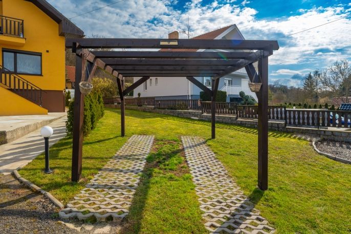 Prodej, Rodinný dům, Očihov