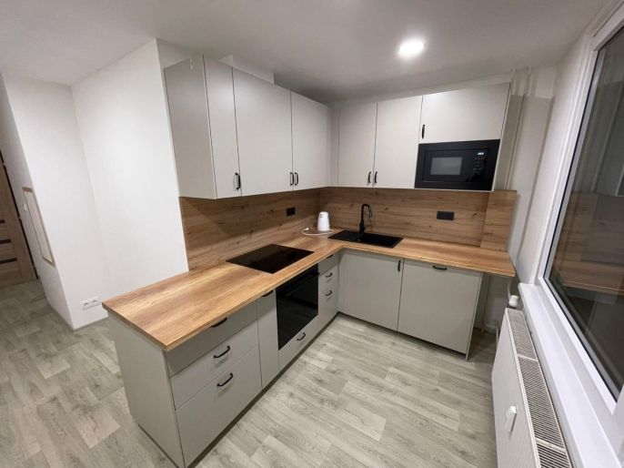 Pronájem, Byt 2+1, Poniklá