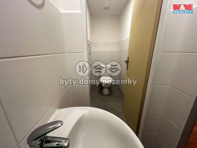 Pronájem, Obchod a služby, Libochovice