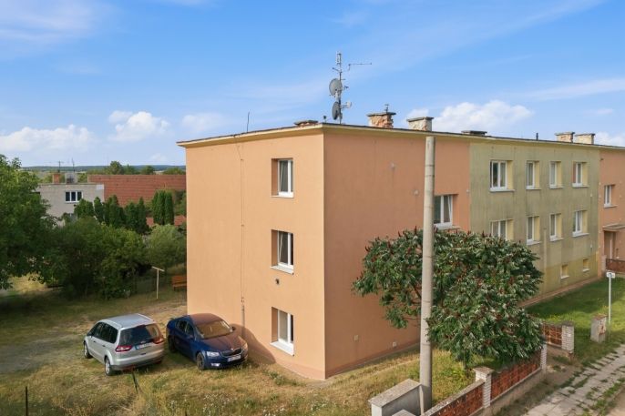 Prodej, Byt 3+1, Kněževes