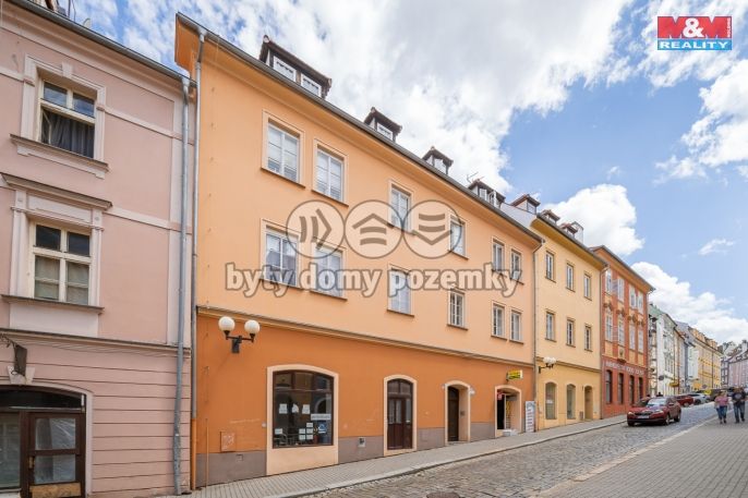 Pronájem, Obchod a služby, Cheb