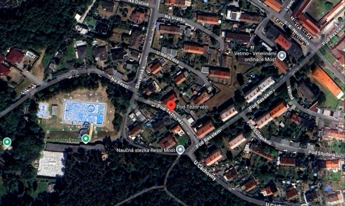 Prodej, Garáž, Most