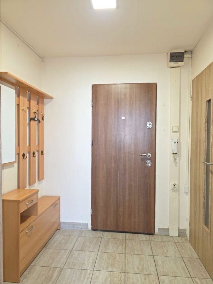 Pronájem, Byt 1+kk, Ústí nad Labem