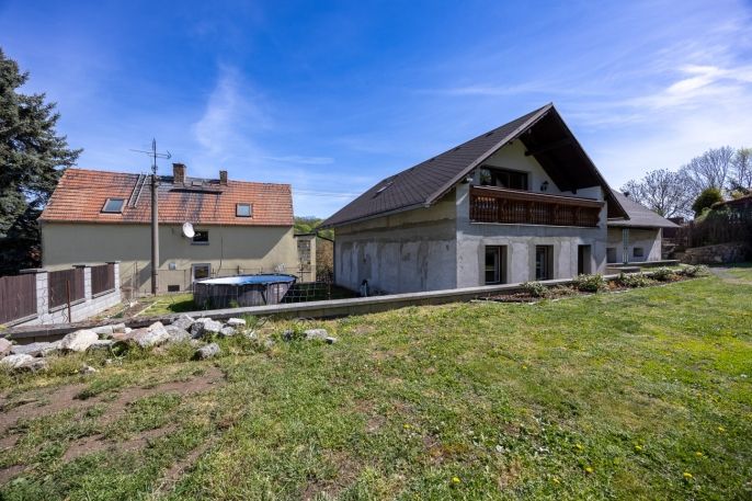 Prodej, Rodinný dům, Korozluky